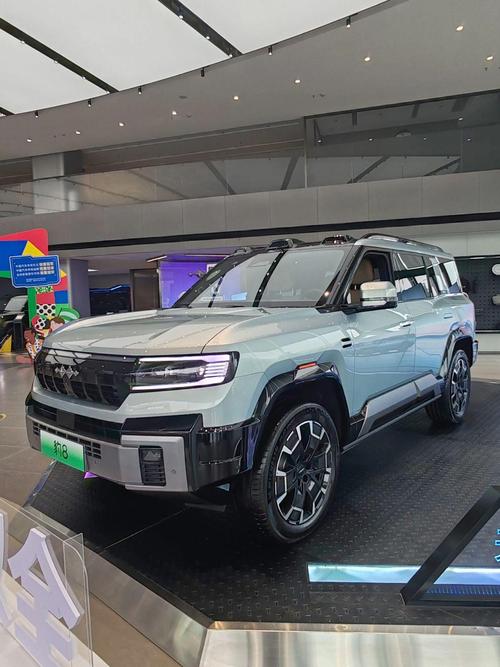 惠州23比亚迪方程豹硬派越野的爆款，英菲尼迪35周年与你共成长